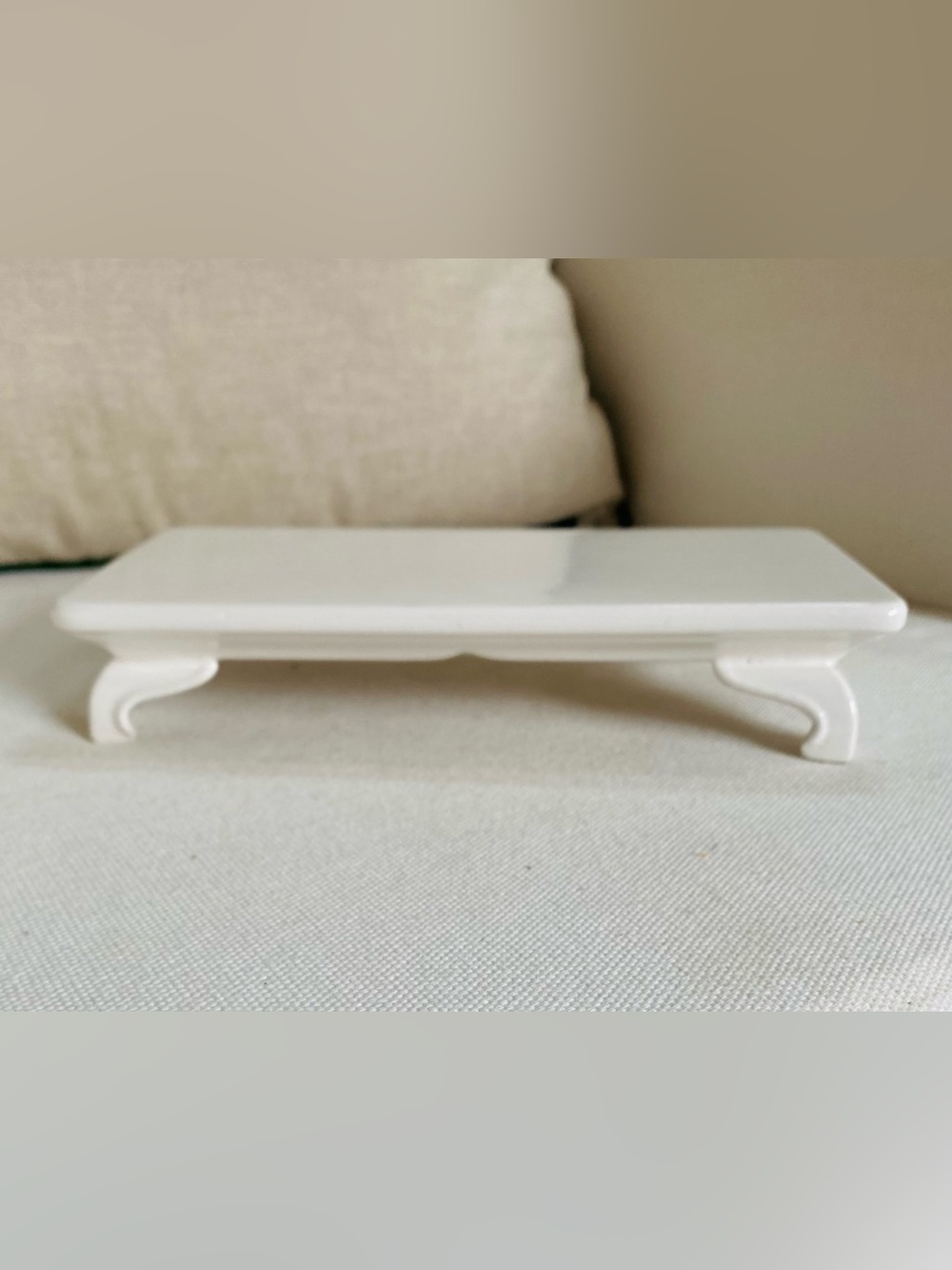 VTG ARCO Japan White Ceramic Footed Display Stand RiserTray Ming Style Legs
